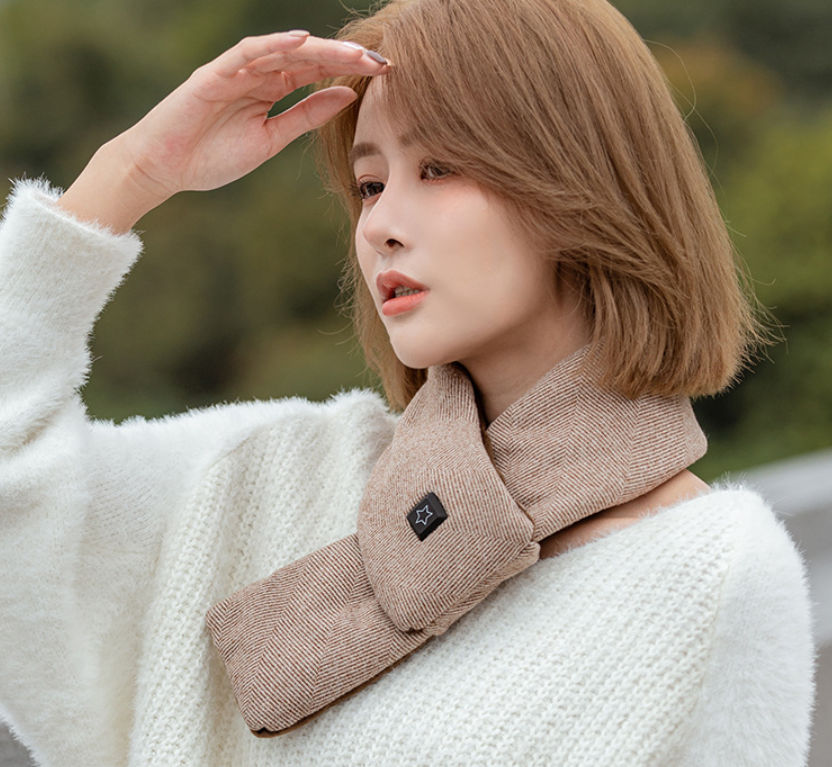 Heated cotton scarf with graphene heating