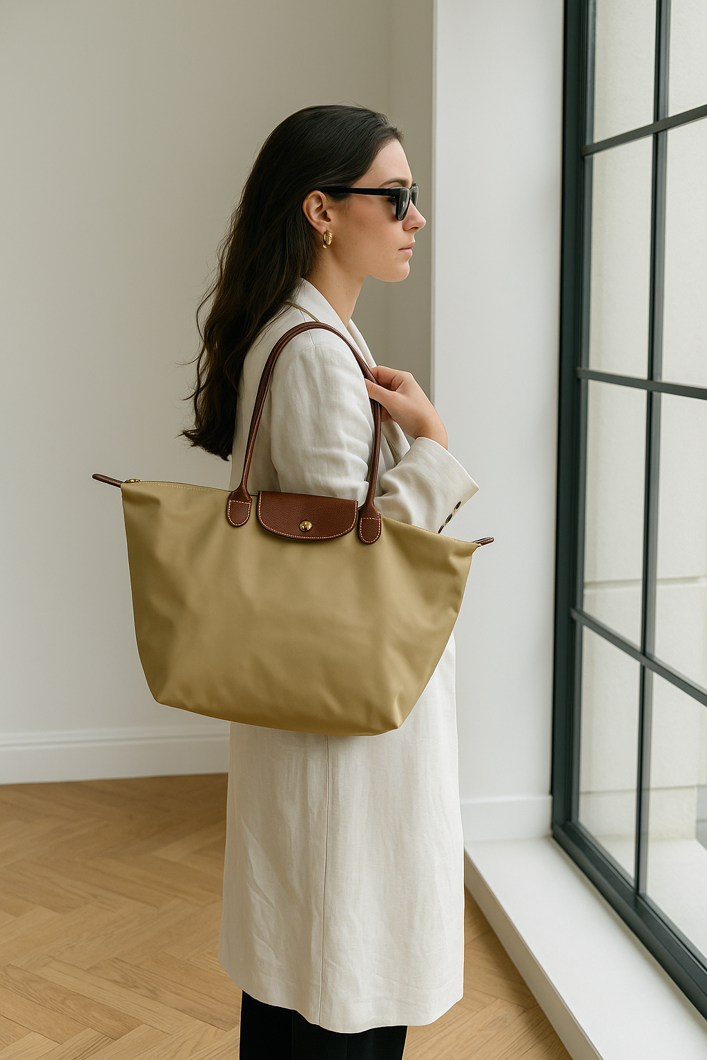 Women's Crossbody Bag with Zip Compartment