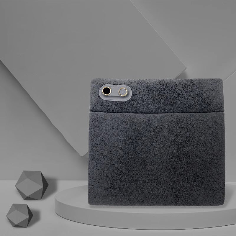 Rechargeable graphene hand warmer with up to 10 hours of warmth