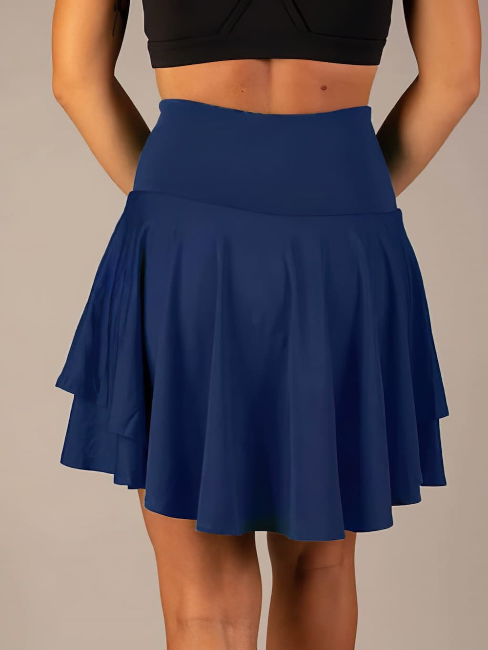 Sporty & Functional Women's Tennis Skirt with Shorts and Pockets – Maja