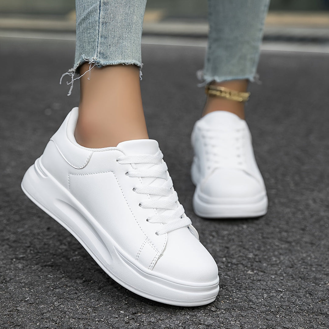 Women's Classic Low-Top Casual Sneakers