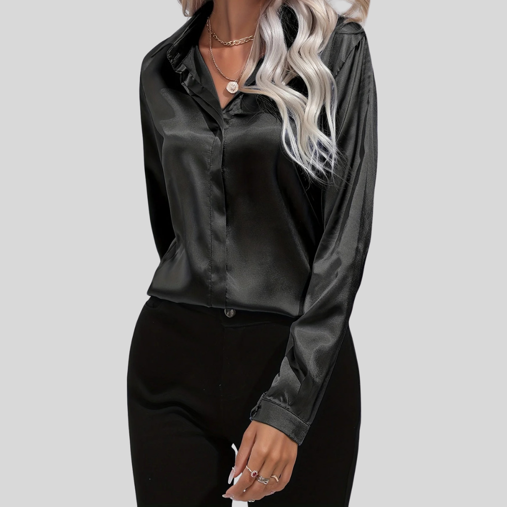 Women’s Elegant Blouse – Subtle Style
