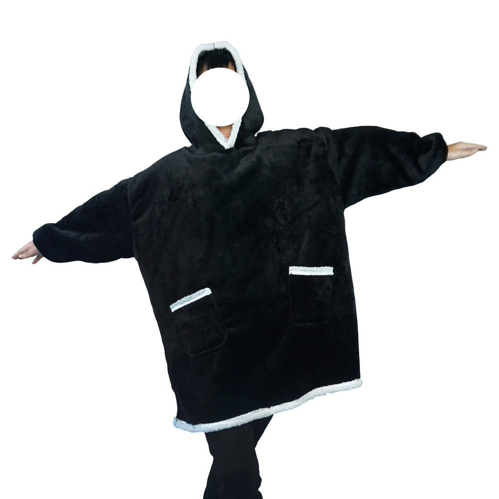 Blanket hoodie in flannel with hood and pocket – one size