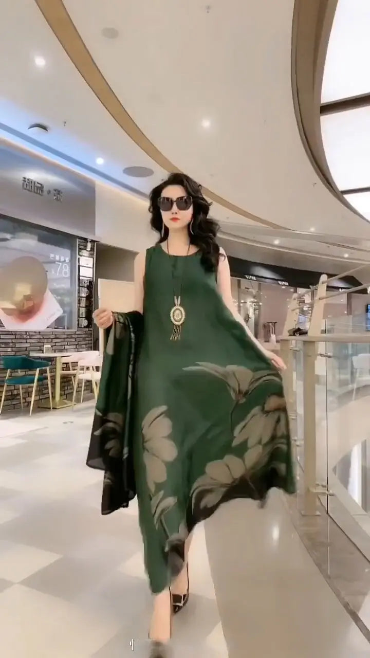 Straight-Cut Maxi Dress with Long Sleeves – Yara