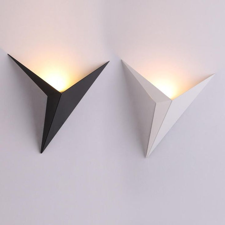 TrigoLux - Modern Triangular Wall Lamp