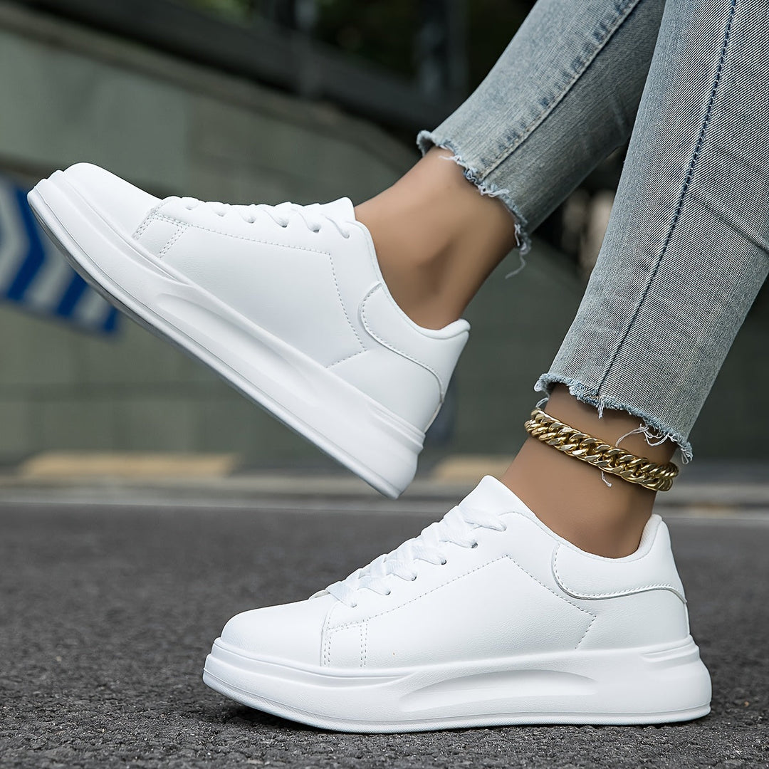 Women's Classic Low-Top Casual Sneakers