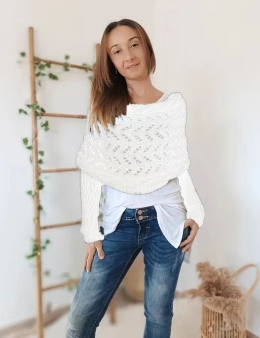 Wrap scarf with double sleeves - cosy knitted scarf with integrated sleeves