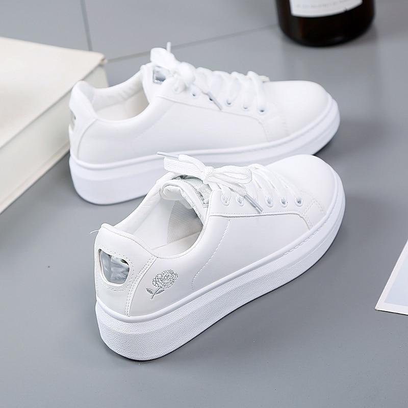 Trendy Women's Faux Leather Trainers with Metallic Accents – Norell