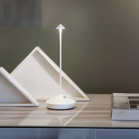 Wireless LED Lamp | Dimmable Battery-Powered Touch Lamp