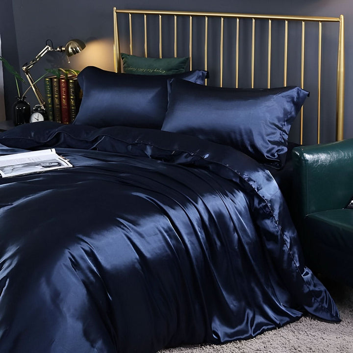 SERENISOFT - High-Quality Mulberry Silk Bedding Set