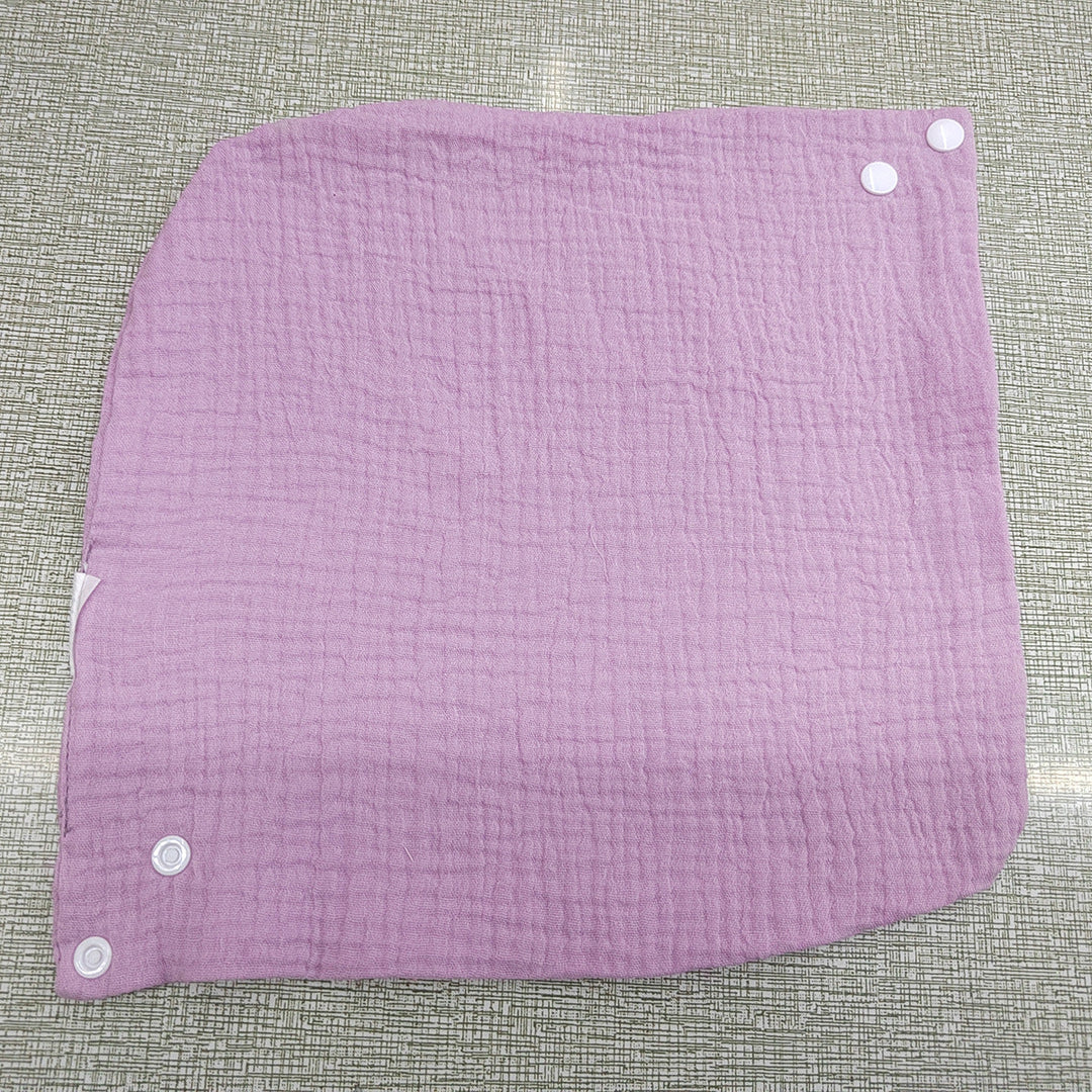 Soft cotton neck warmer with press studs for a good fit