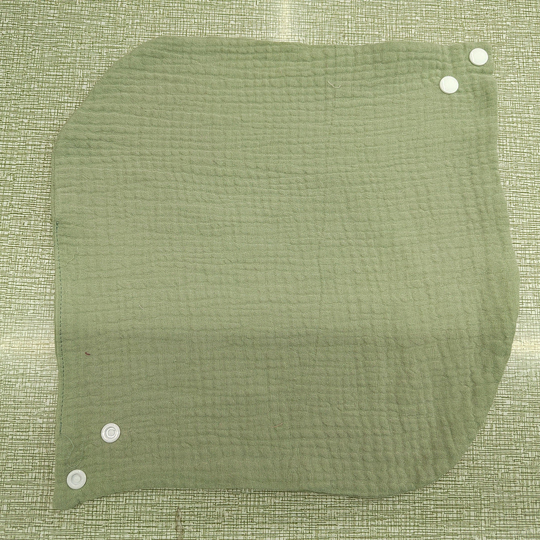 Soft cotton neck warmer with press studs for a good fit