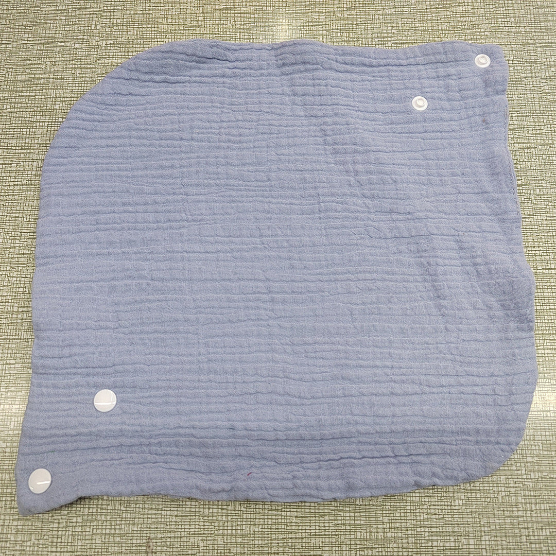 Soft cotton neck warmer with press studs for a good fit
