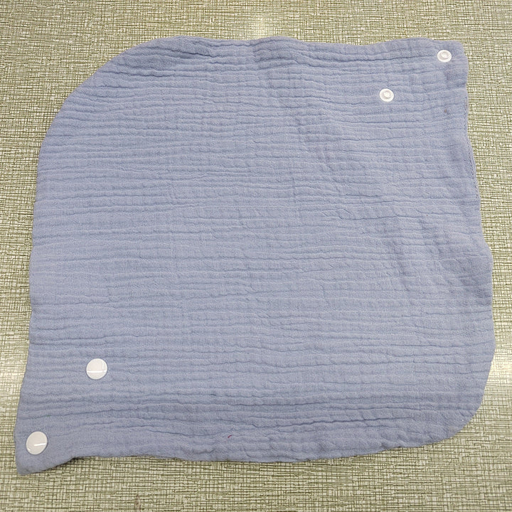 Soft cotton neck warmer with press studs for a good fit