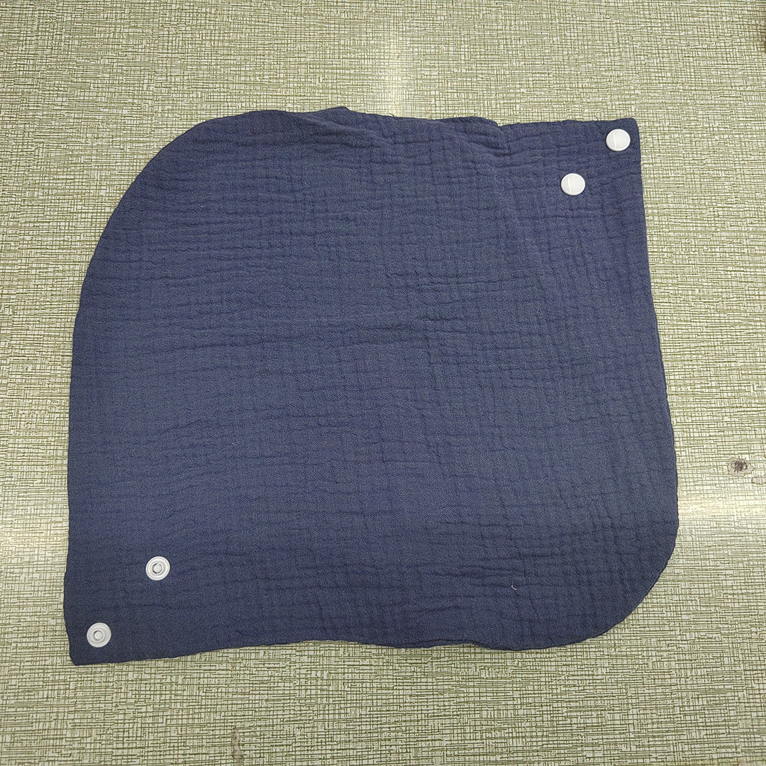 Soft cotton neck warmer with press studs for a good fit