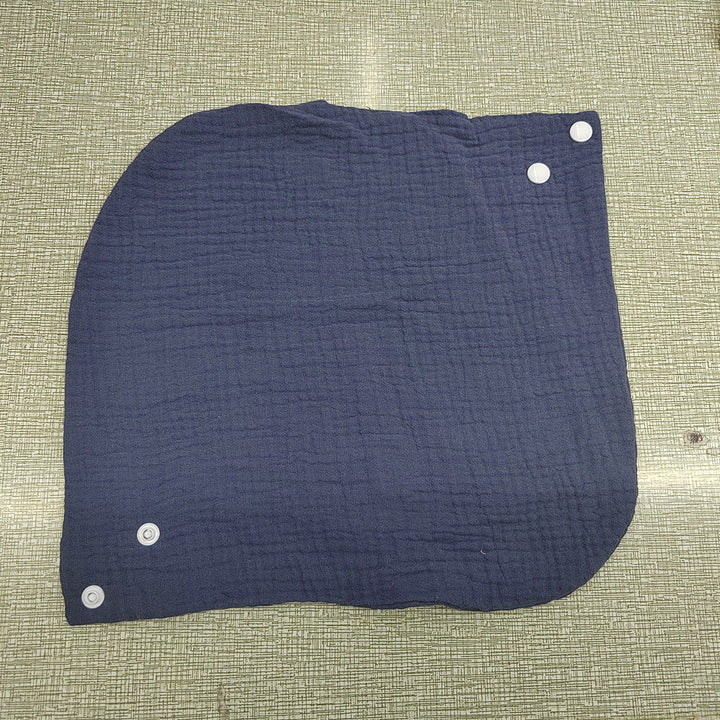 Soft cotton neck warmer with press studs for a good fit