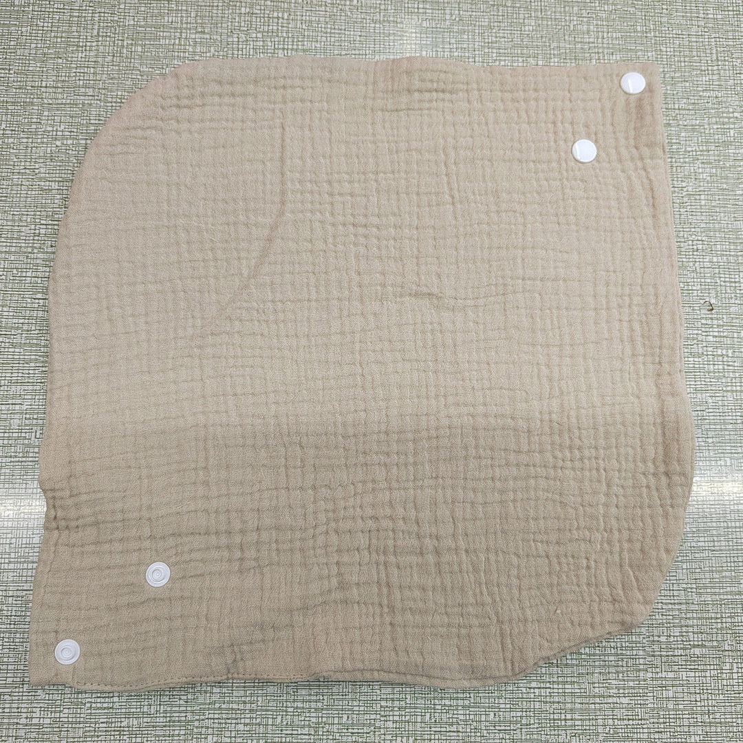 Soft cotton neck warmer with press studs for a good fit