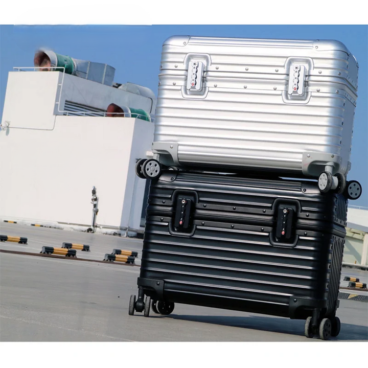 Aluminium-Magnesium Polycarbonate Case – Monaco