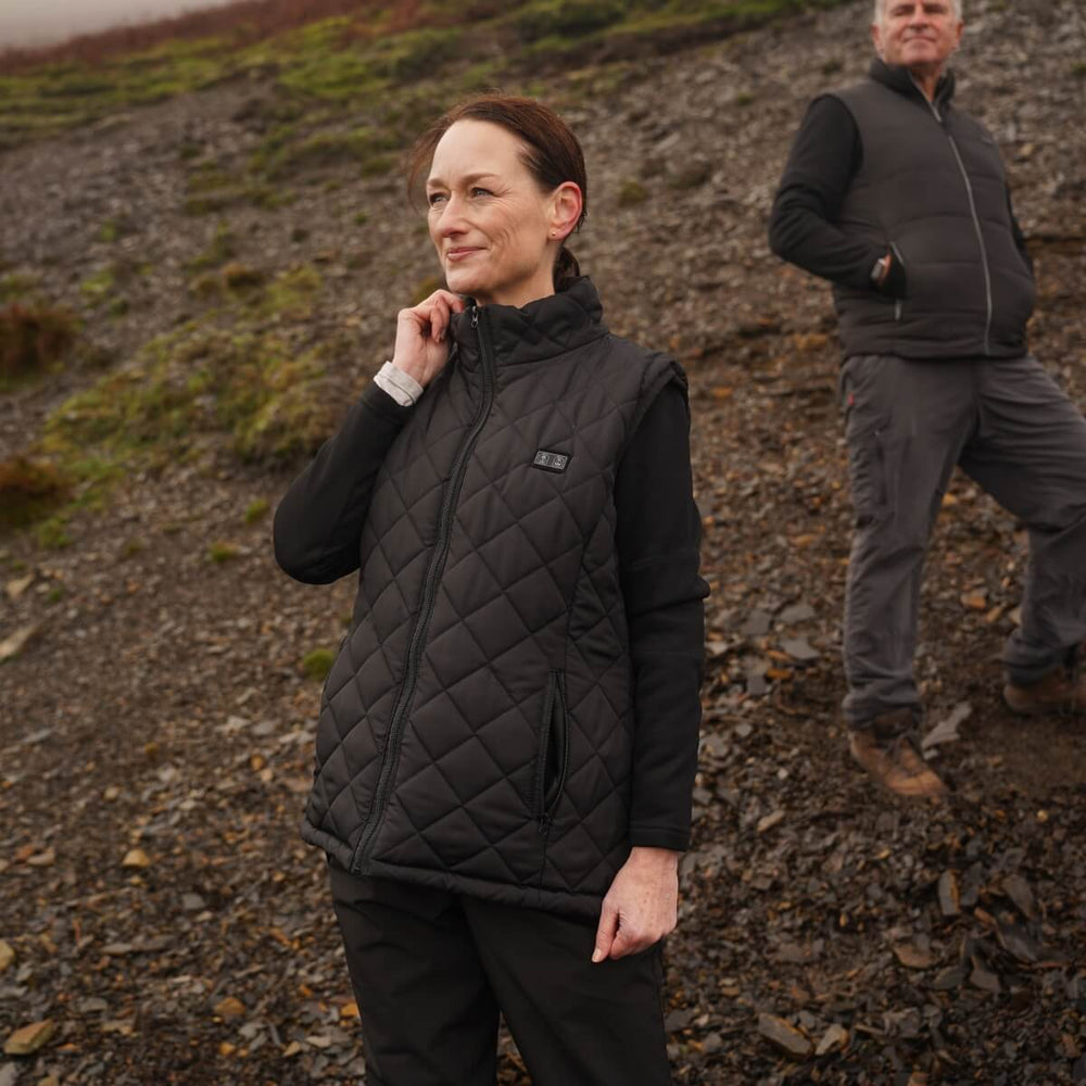 Women's heated gilet with slim fit and neck warmth