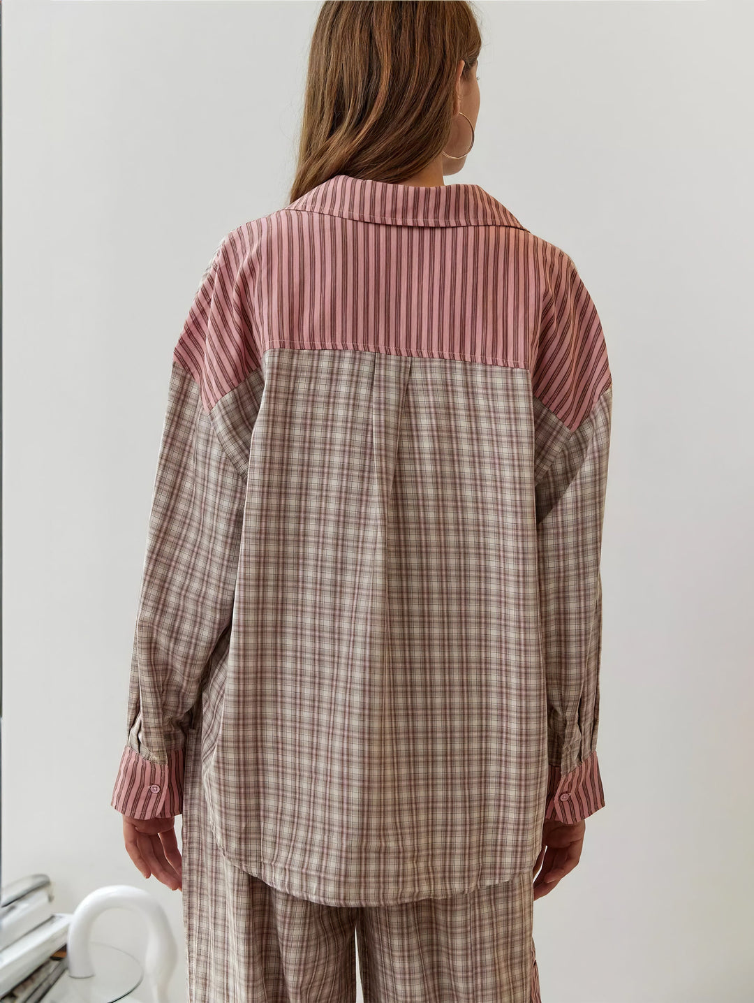 Women's pyjama set with button-up shirt and trousers with elasticated waist