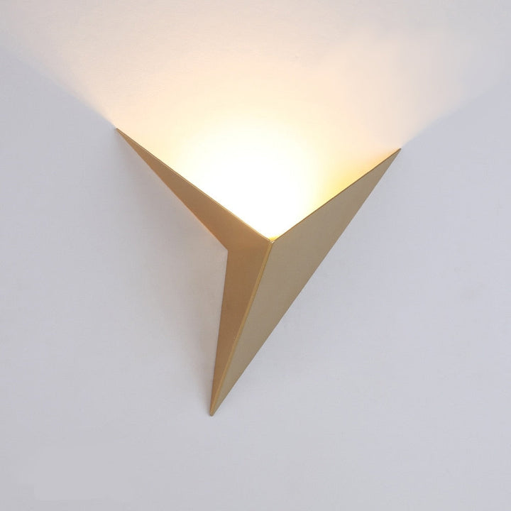 TrigoLux - Modern Triangular Wall Lamp