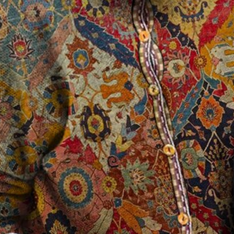 Elegant Vintage-Style Jumper - Comfort and Charm