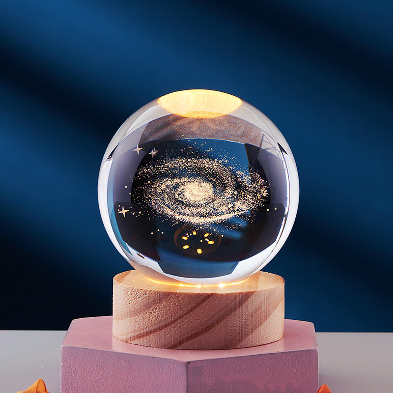 Crystal ball with 3D engraving, standalone or with light base