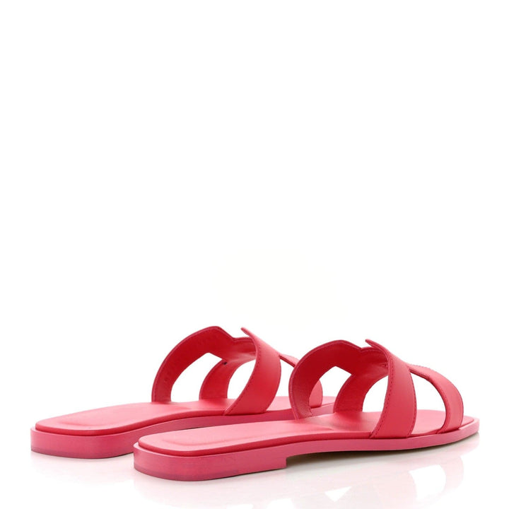 Luxurious and Comfortable Slippers – Elegance and Comfort for Your Home