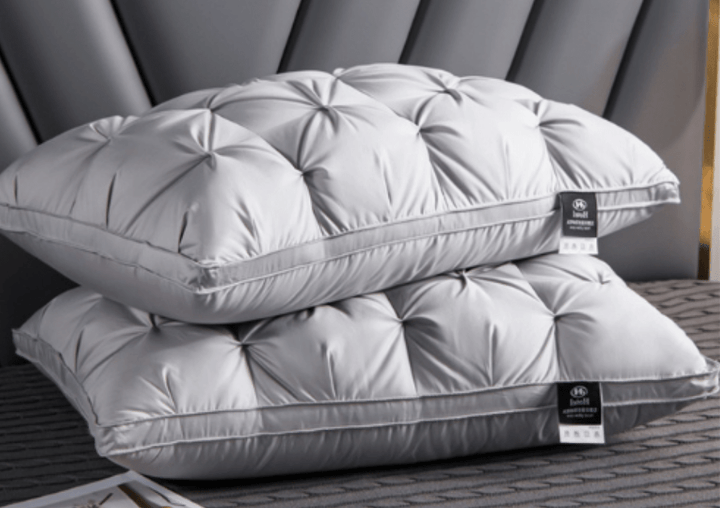 Goose Feather Pillow for a Luxurious Sleep - Aurélie