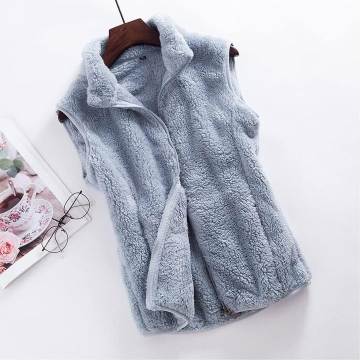 Caithlyn Gilet | Warm & Versatile