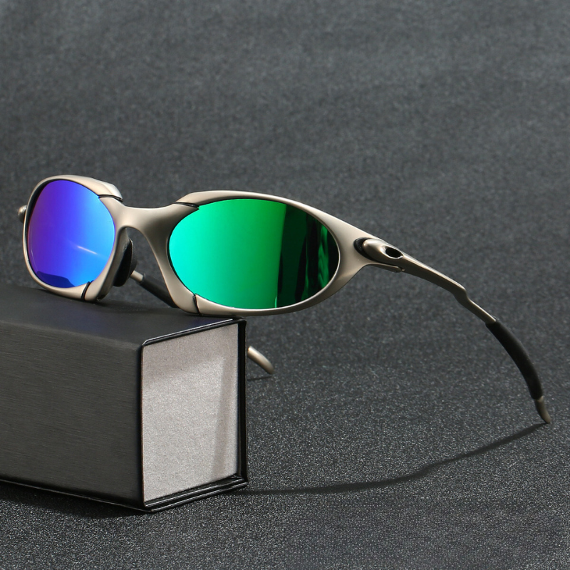 Men's Sunglasses - Sports Design - Polarised Lenses