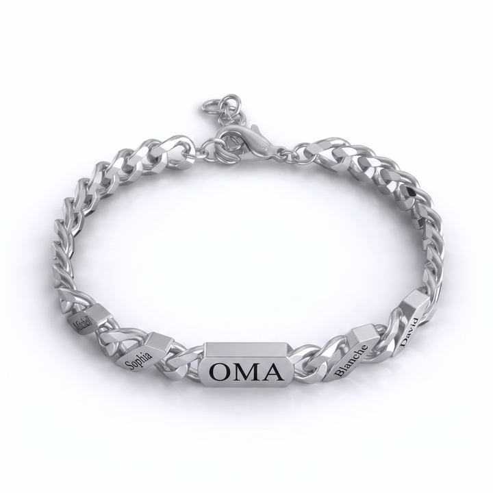 Personalised Family Link Bracelet with Engraved Names – Silver or Gold
