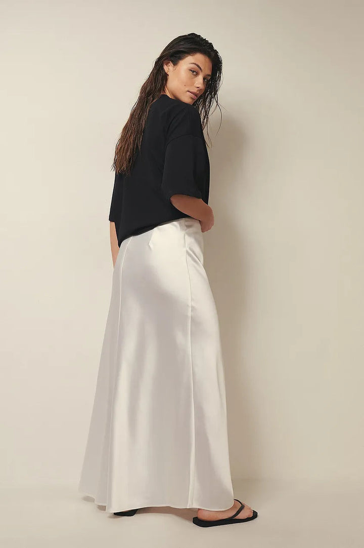 High-Waisted Satin Skirt – Leona
