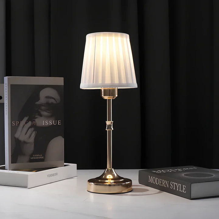 Classic Table Lamp | Cordless | Three Light Modes