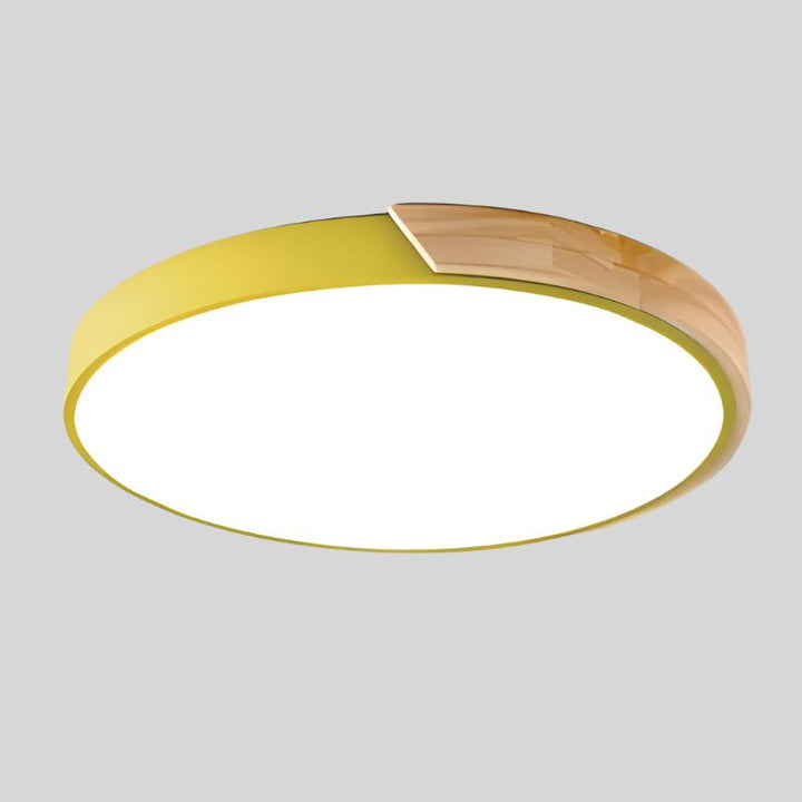 Nordic Wooden Macaron-Shaped Ceiling Lamp for Modern Spaces