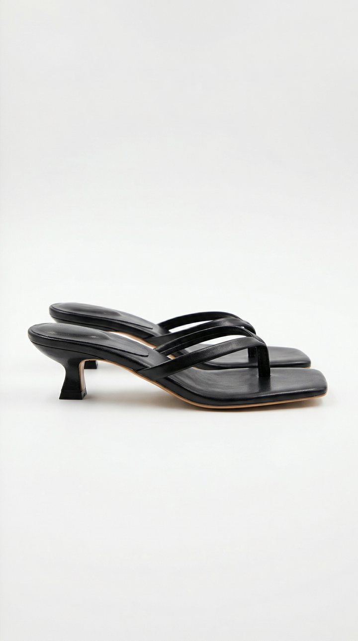 Heeled flip-flops – casual summer sandals for women
