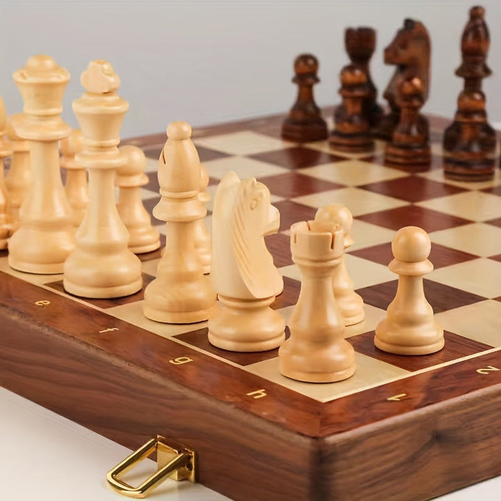 Wooden Chess Set | Chessboard with Chess Pieces | Foldable and Portable | RoyalBrett