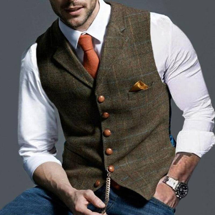 Men’s Checked Waistcoat – Elegant with Versatile Appeal